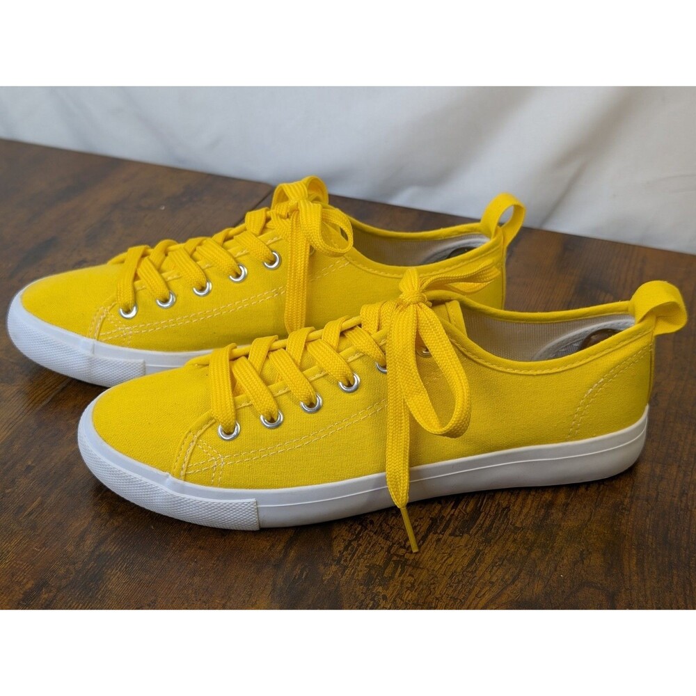 The Fashion Supply Skylar Women's Sneakers Yellow Canvas Low Top Size 8